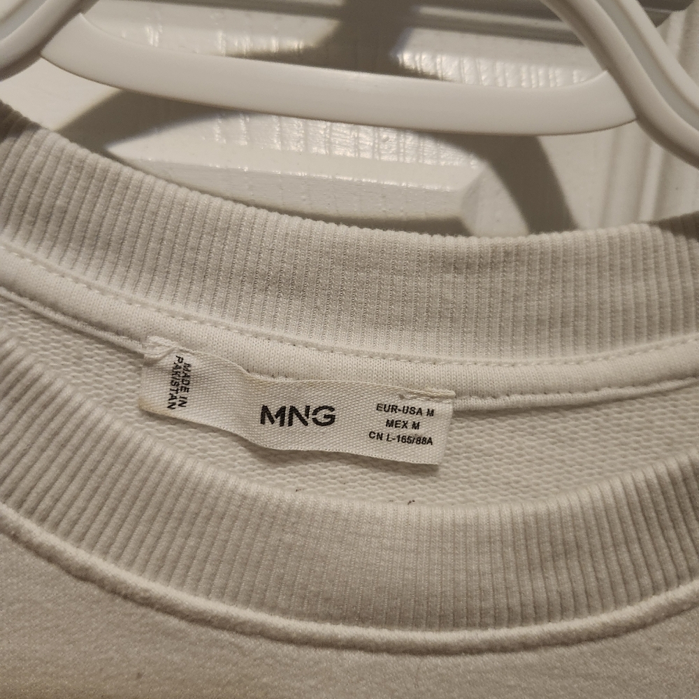 Sweatshirt - Picture 2 of 2